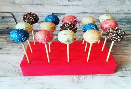 Cake pops Ljubljana. #Tortice na palčkah Ljubljana