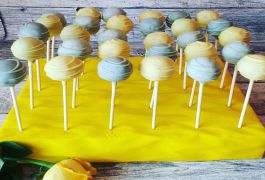 Cake pops, tortice na palčkah po naročilu