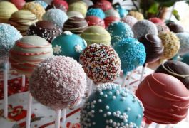 Zimsko obarvani cakepops